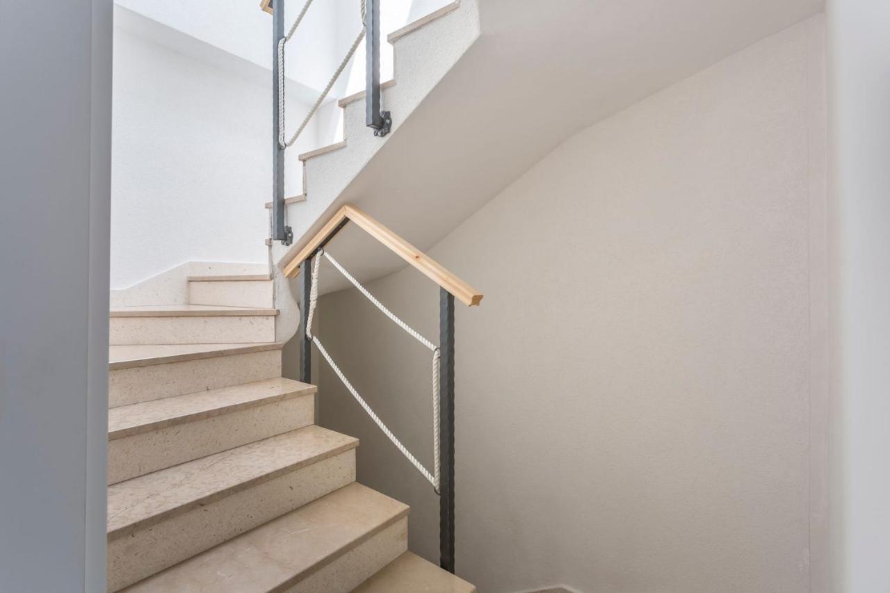 Riva Apartments Villa Thalia - Milna, Brac Milna  Ngoại thất bức ảnh