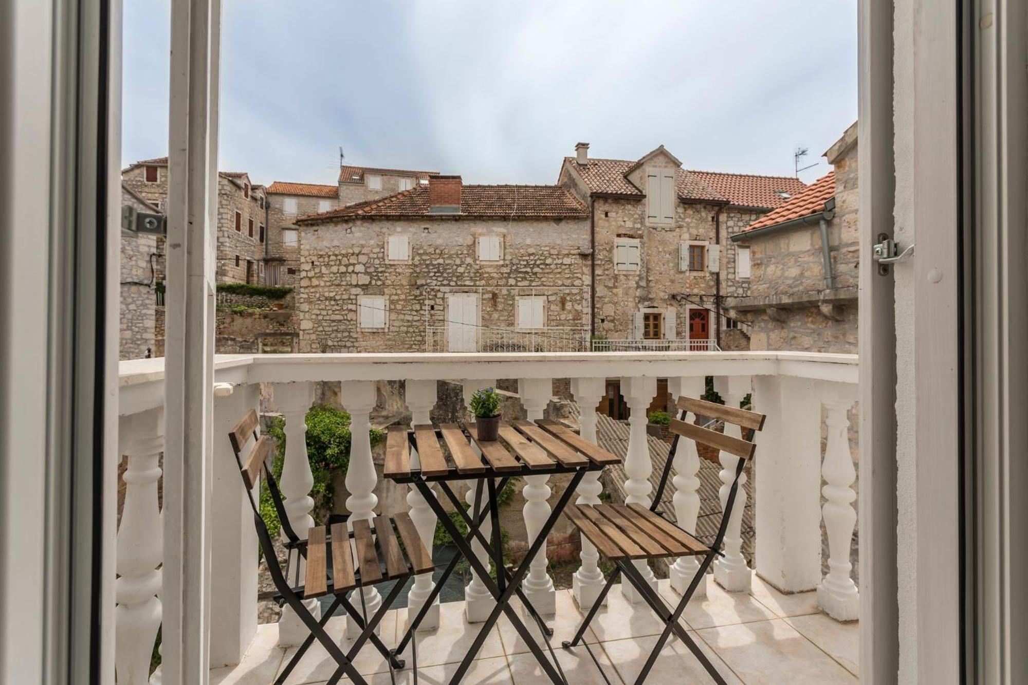 Riva Apartments Villa Thalia - Milna, Brac Milna  Ngoại thất bức ảnh