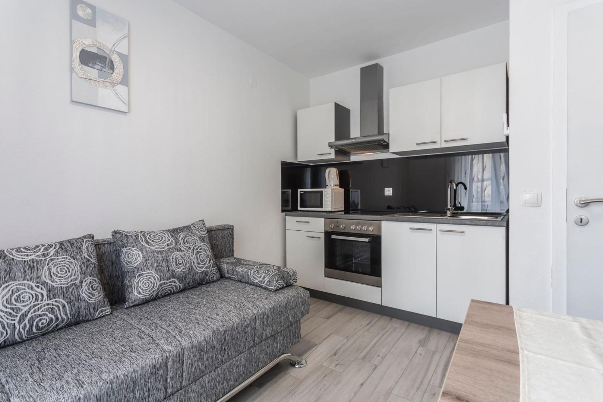 Riva Apartments Villa Thalia - Milna, Brac Milna  Ngoại thất bức ảnh