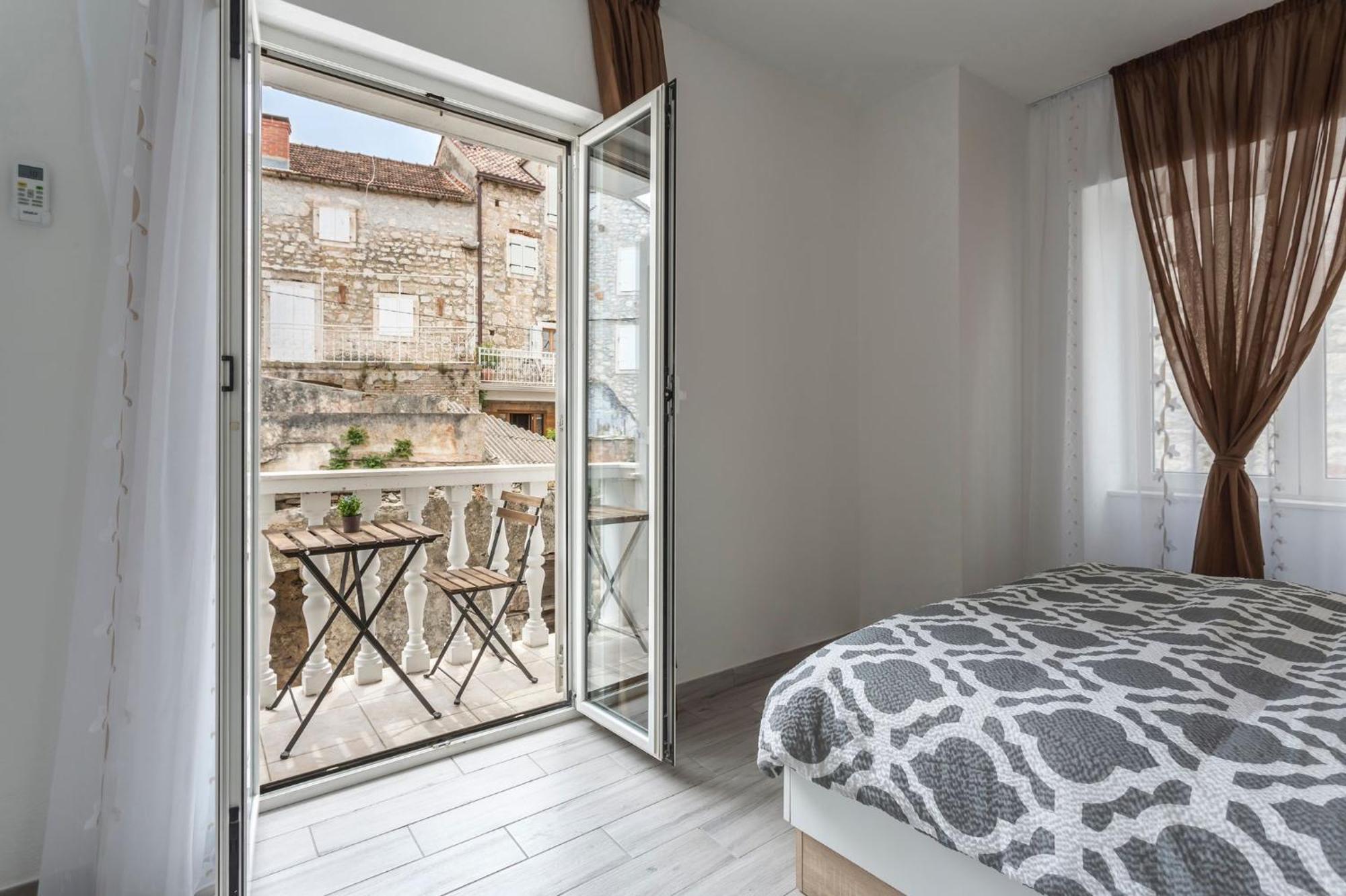 Riva Apartments Villa Thalia - Milna, Brac Milna  Ngoại thất bức ảnh