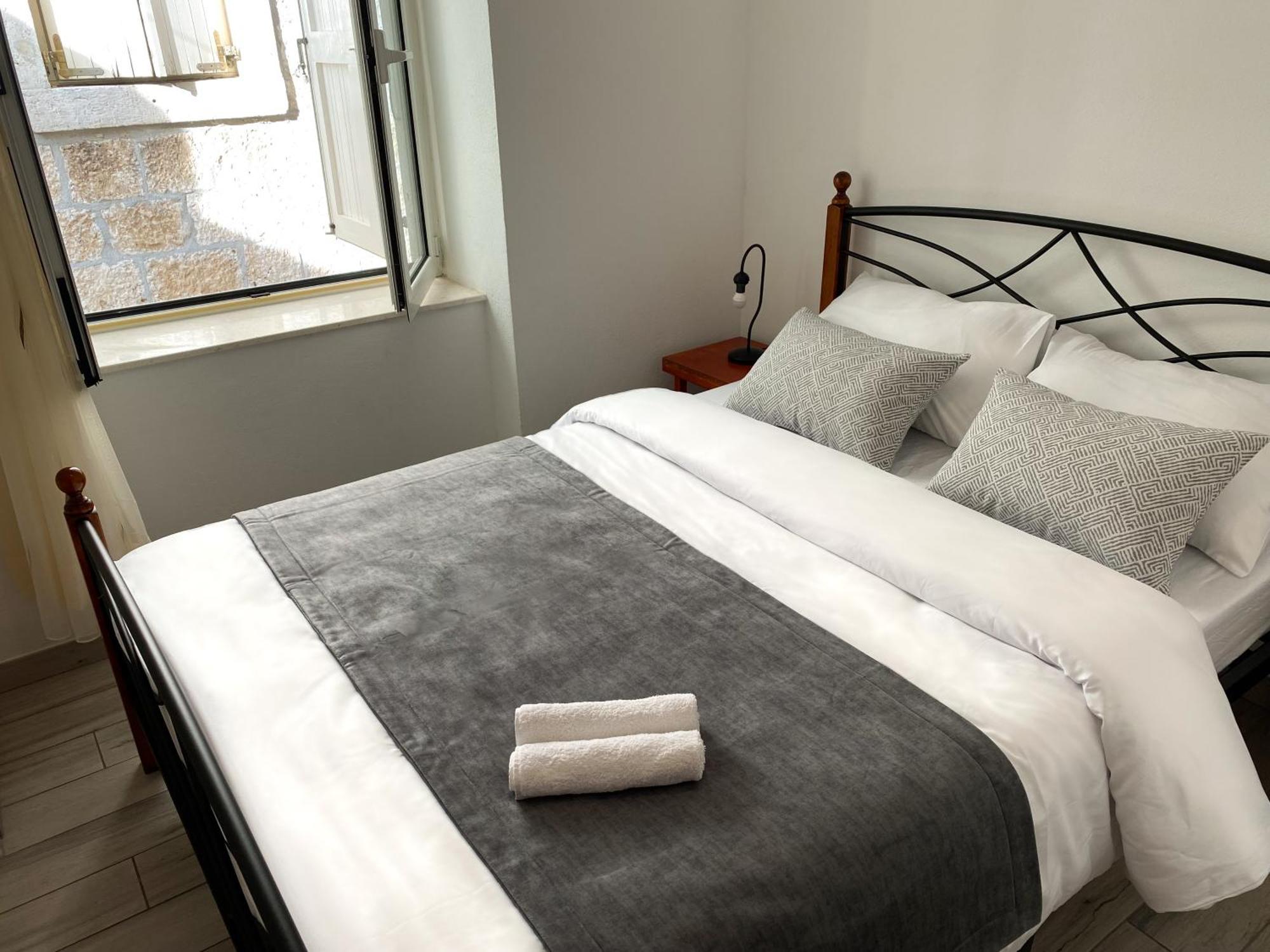 Riva Apartments Villa Thalia - Milna, Brac Milna  Ngoại thất bức ảnh